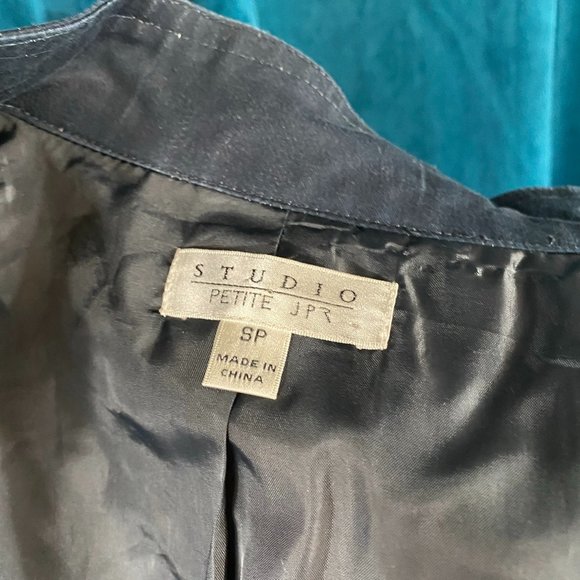 Studio JPR Open Front Ruffle Blazer Jacket - Picture 4 of 7